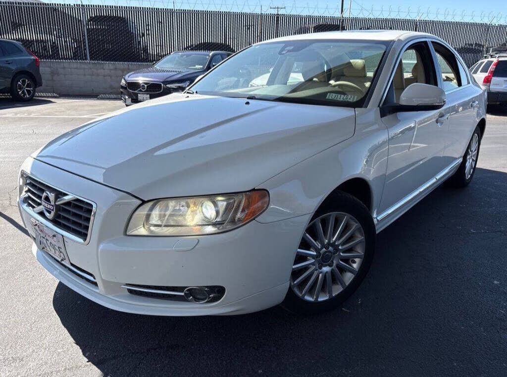 2013 VOLVO S80