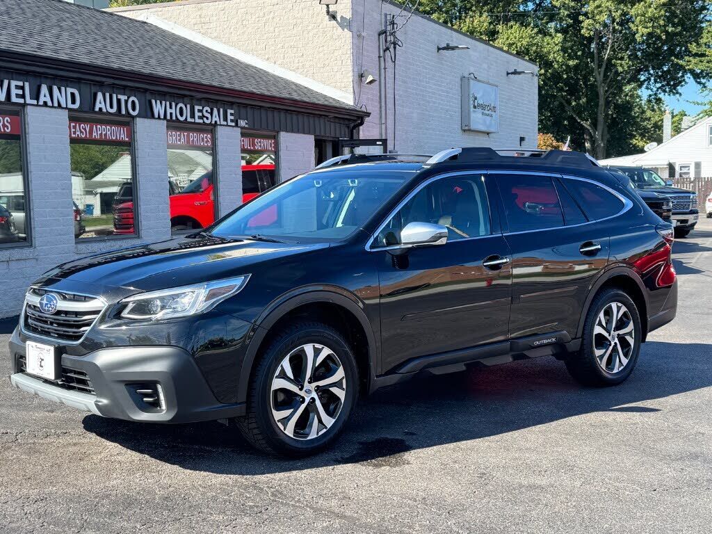 2021 SUBARU Outback