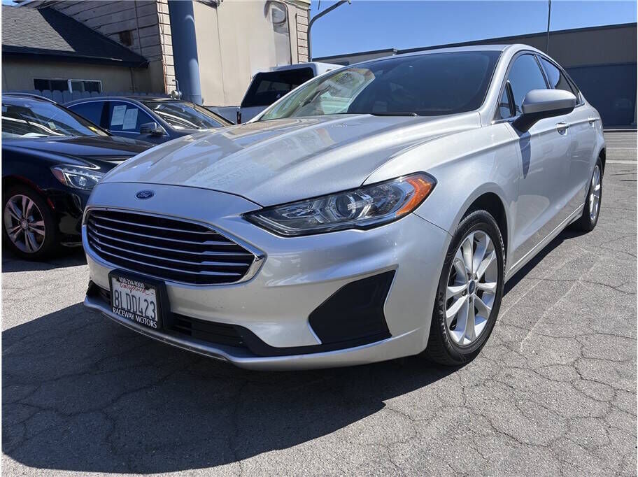 2019 FORD Fusion