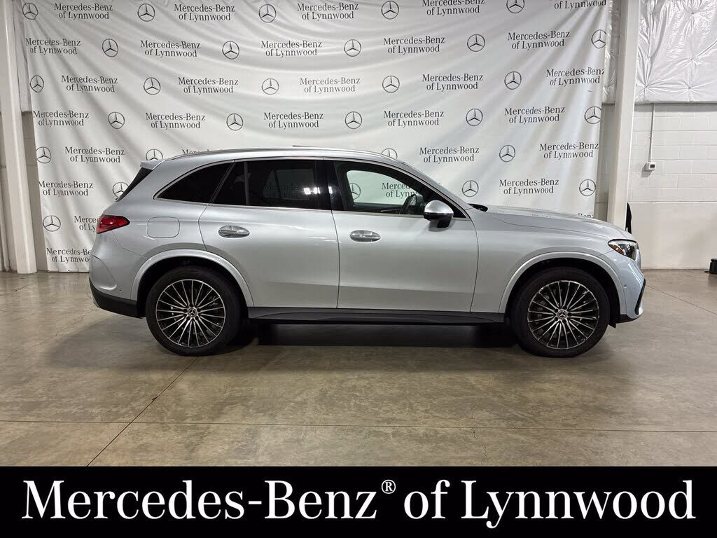2025 Mercedes-Benz GLC-Class