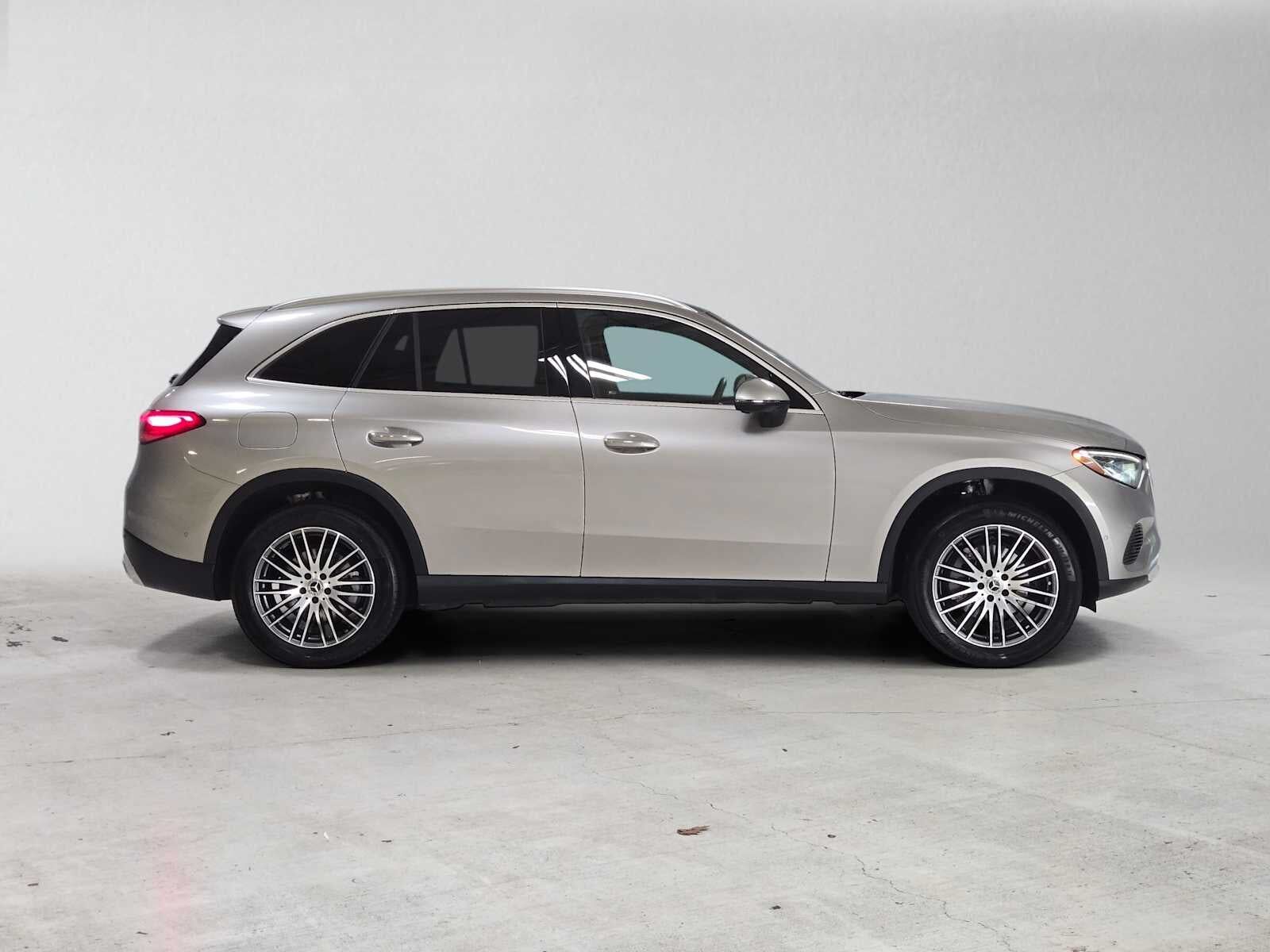 2023 Mercedes-Benz GLC-Class