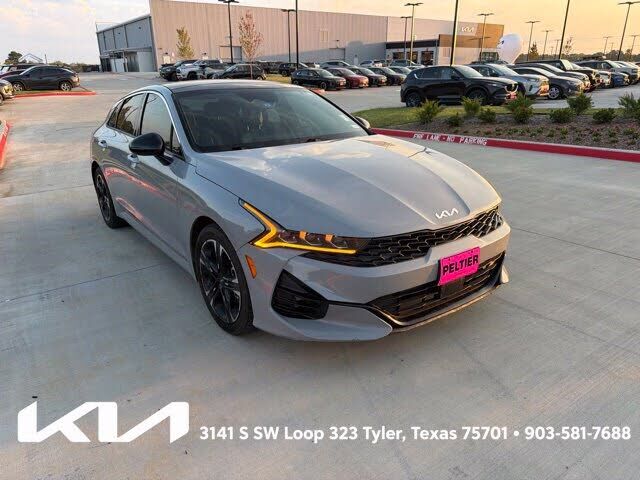 2022 KIA K5