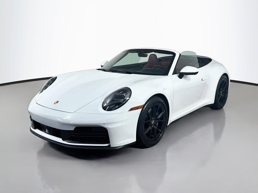 2025 PORSCHE 911