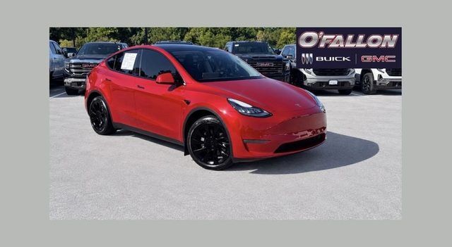 2023 TESLA Model Y