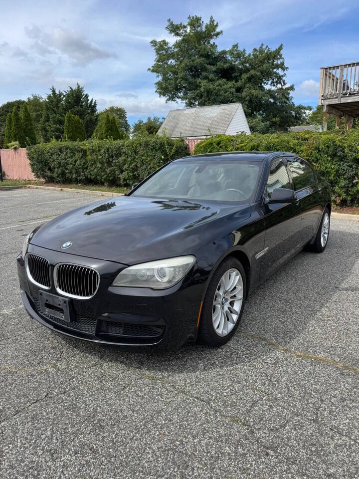 2012 BMW 750Lxi / ALPINA B7