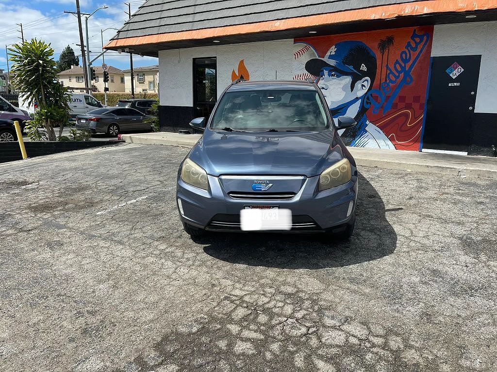 2013 TOYOTA RAV4