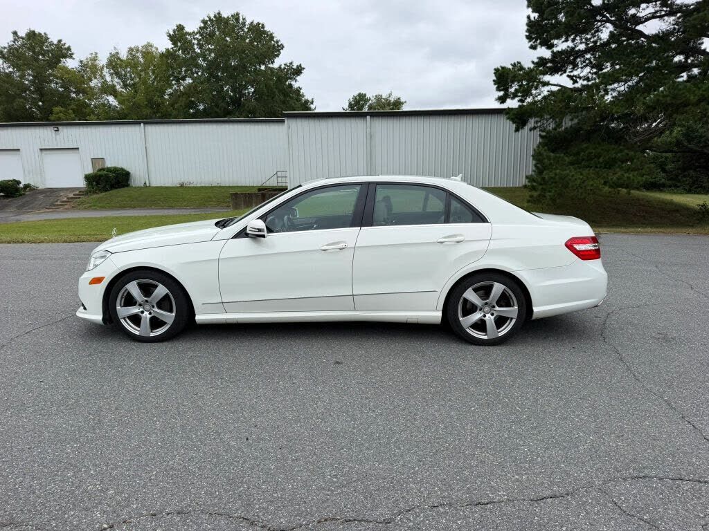 2010 Mercedes-Benz E-Class