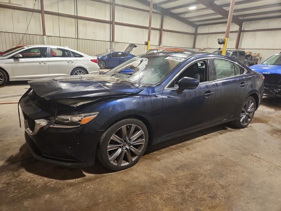 2018 MAZDA Mazda6