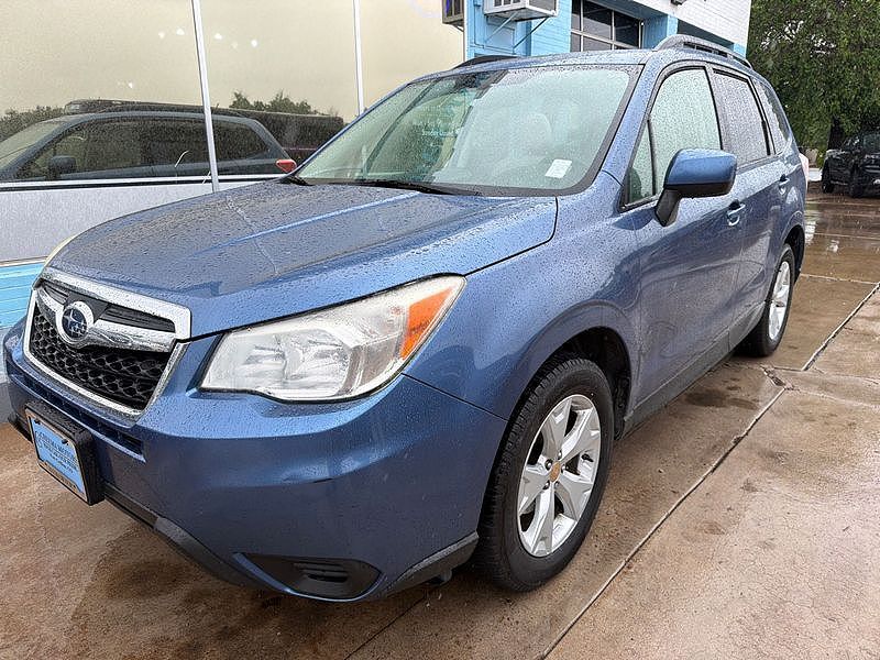 2015 SUBARU Forester