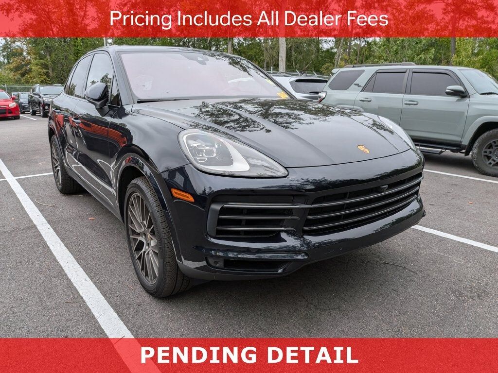2023 PORSCHE Cayenne