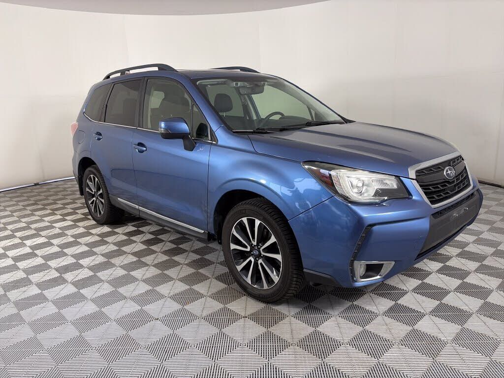 2017 SUBARU Forester