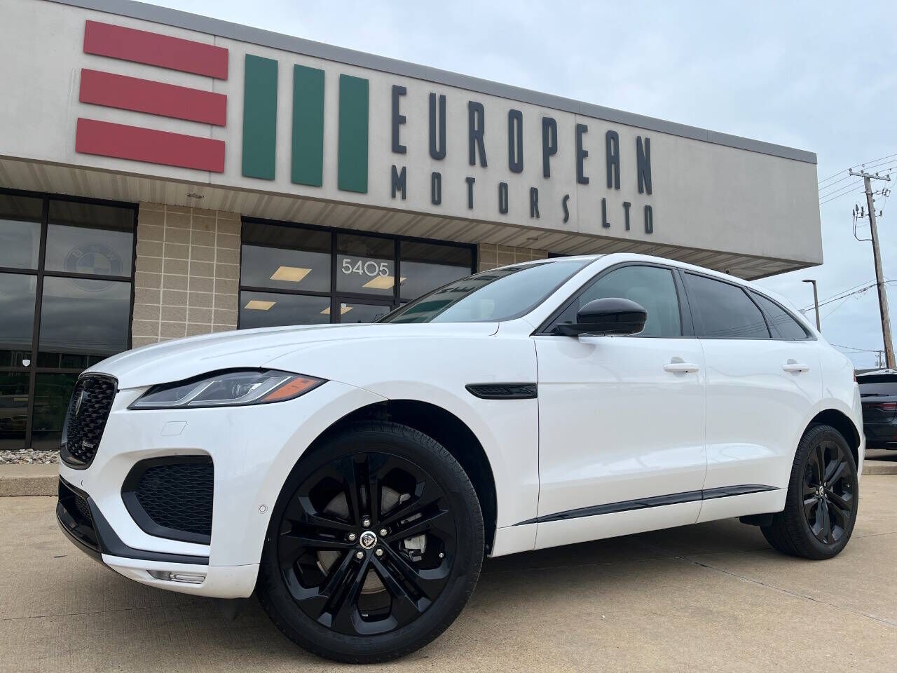 2024 JAGUAR F-Pace