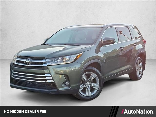 2017 TOYOTA Highlander