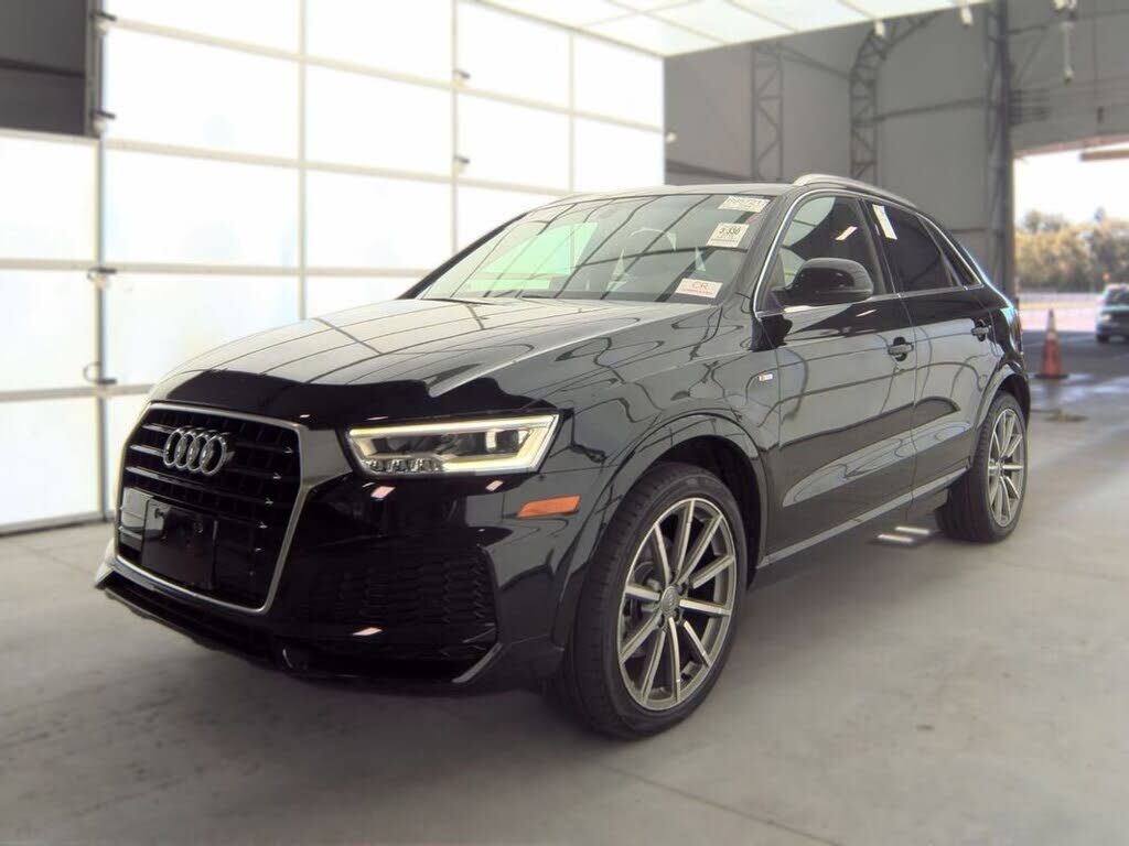 2018 AUDI Q3