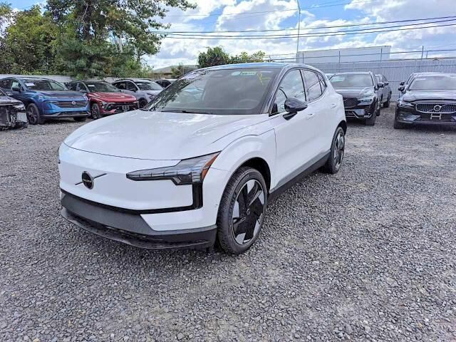 2026 VOLVO EX30