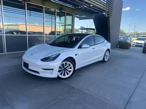 2022 TESLA Model 3