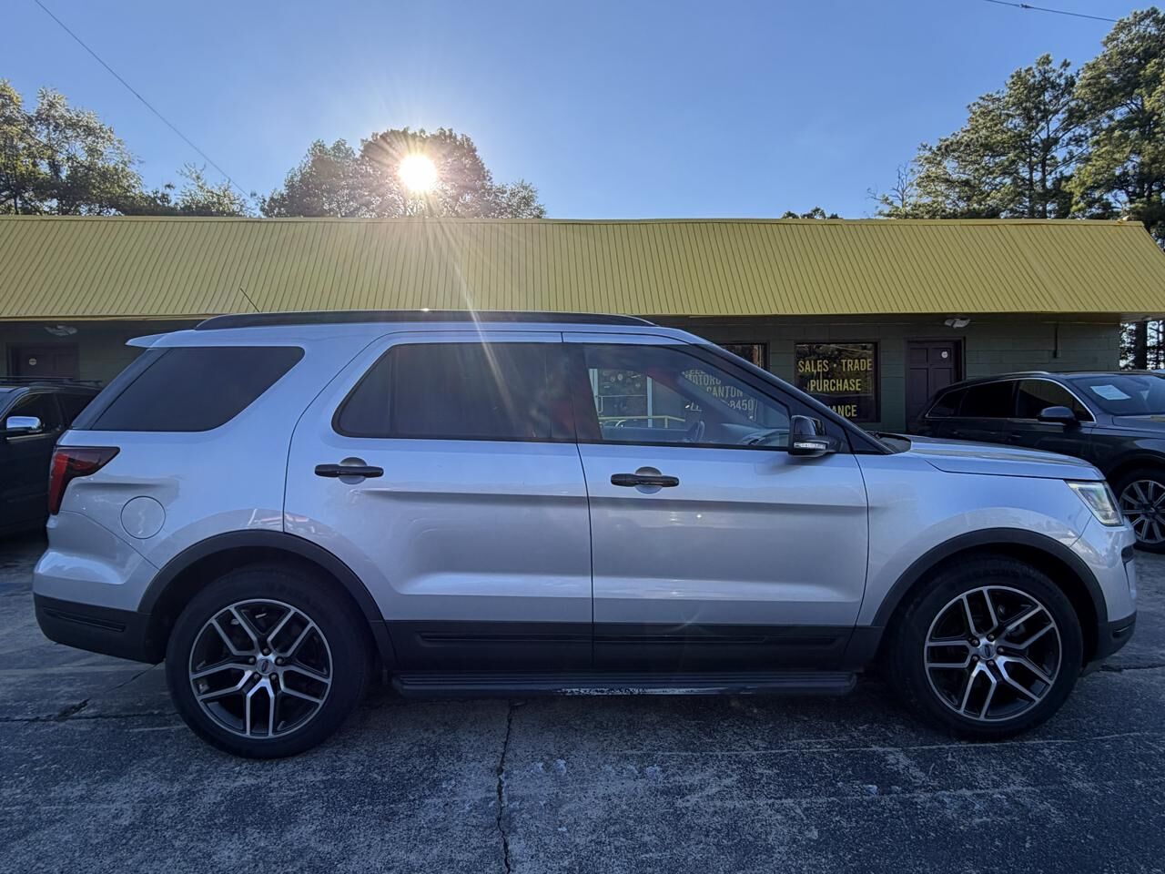 2018 FORD Explorer