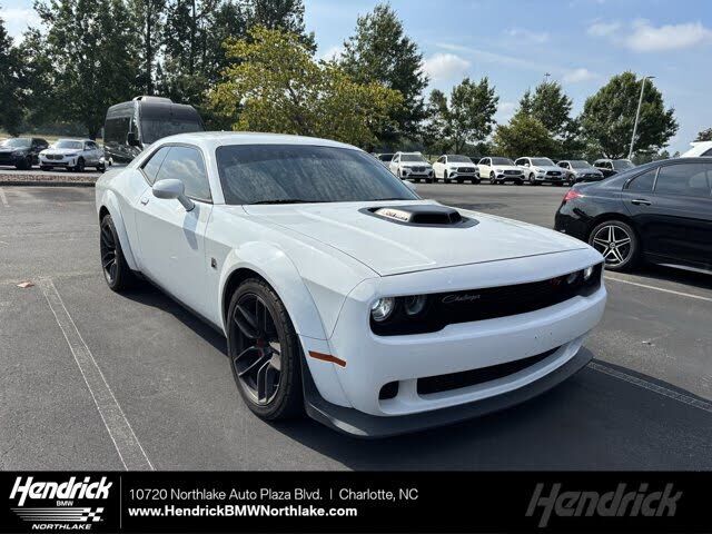 2021 DODGE Challenger