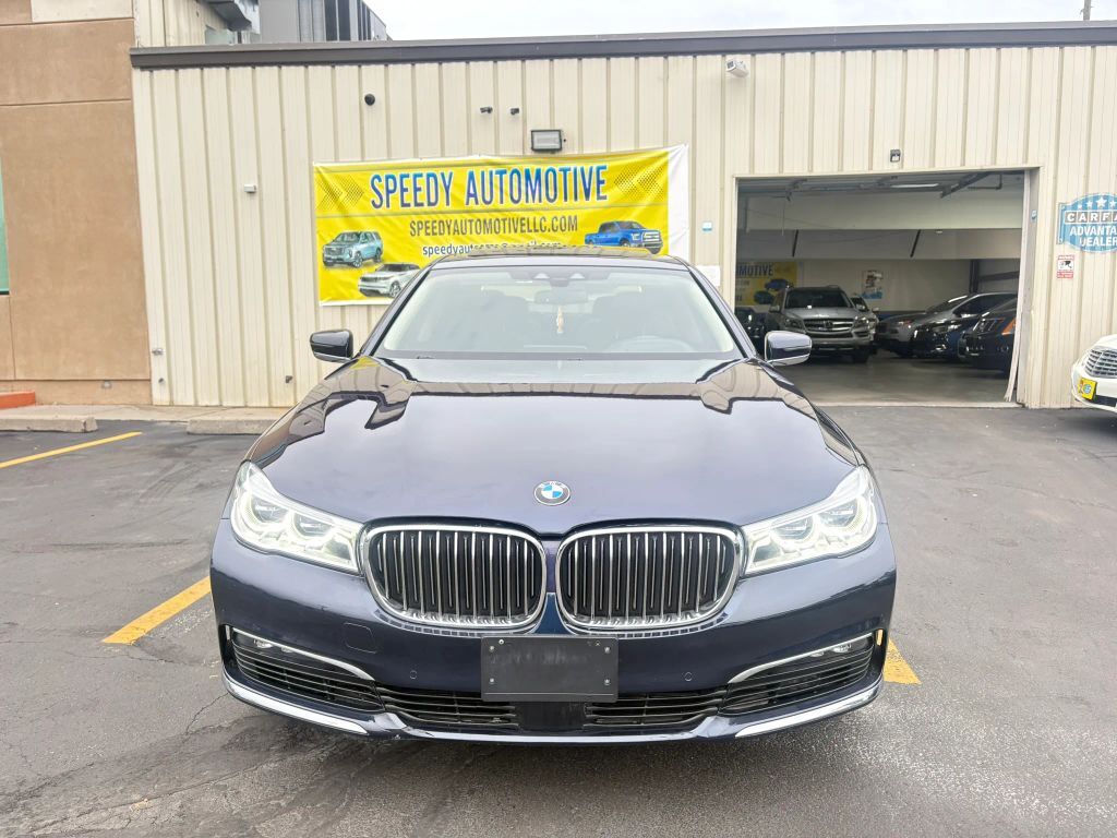 2018 BMW 750i / B7