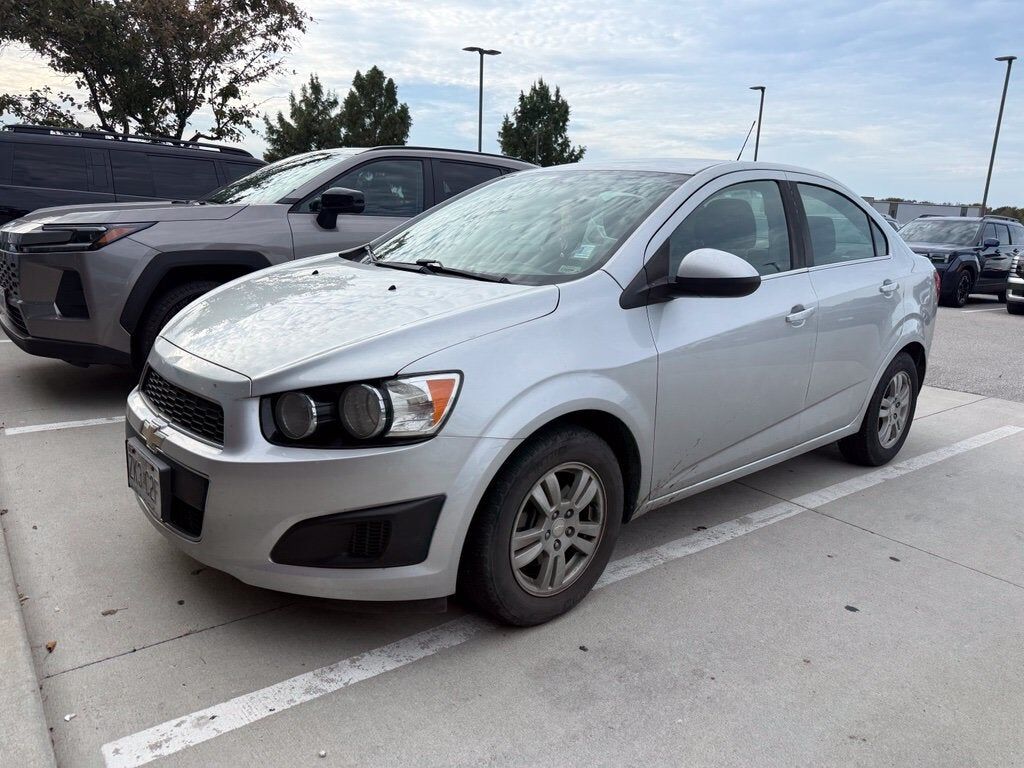 2016 CHEVROLET Sonic