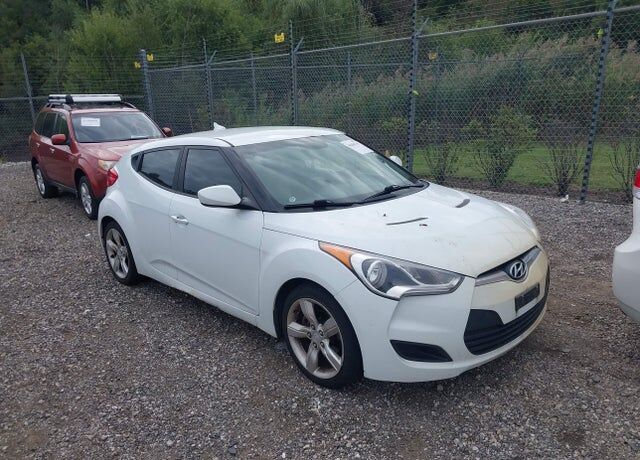 2012 HYUNDAI Veloster