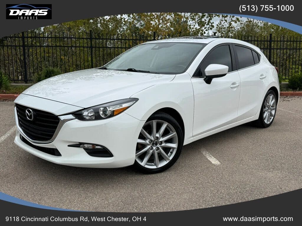 2017 MAZDA Mazda3