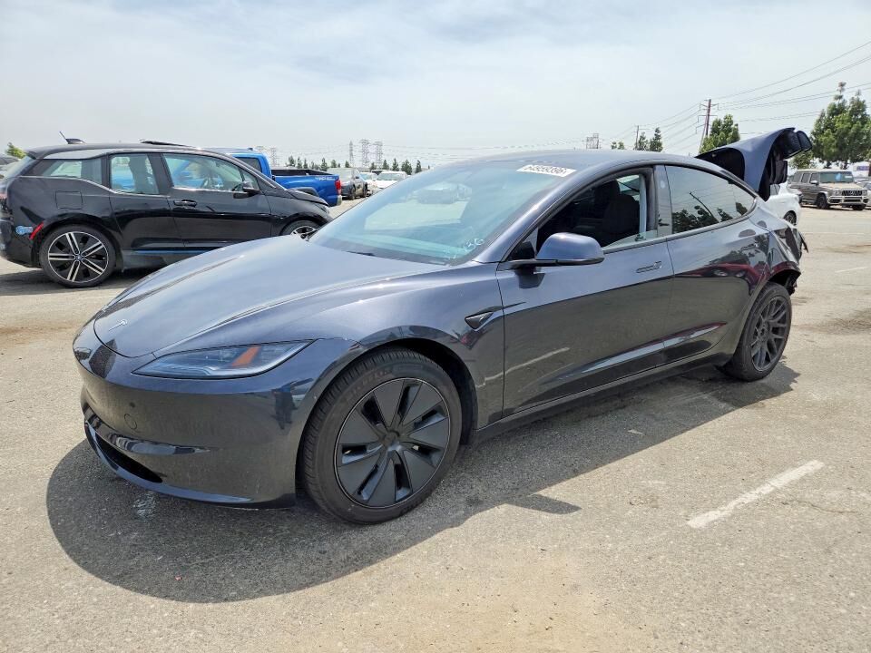 2025 TESLA Model 3