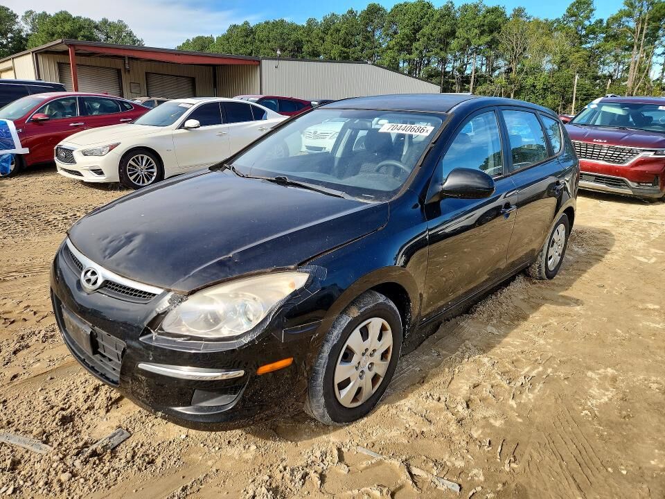 2012 HYUNDAI Elantra