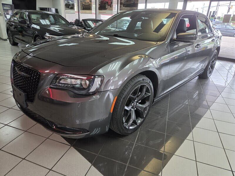 2023 CHRYSLER 300
