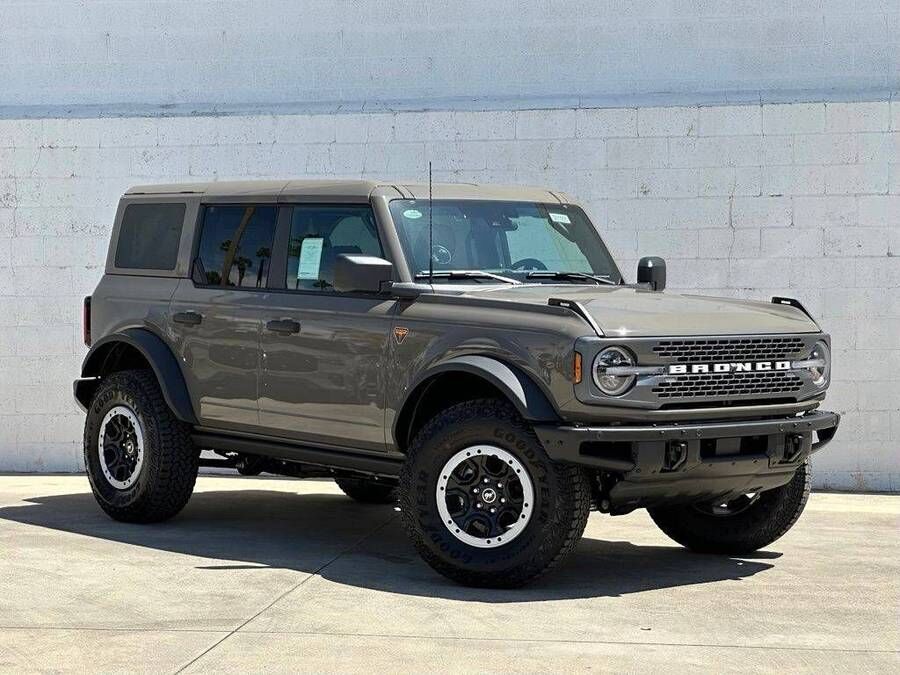 2026 FORD Bronco