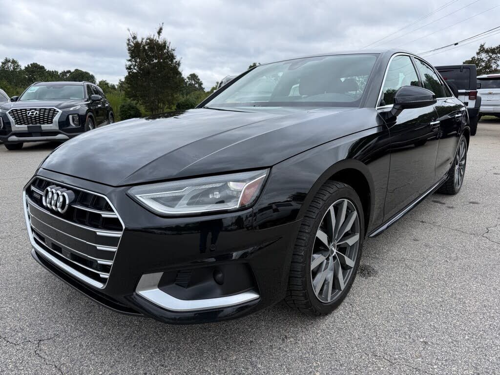 2021 AUDI A4