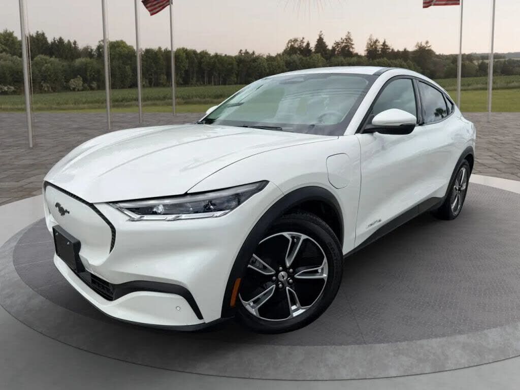 2021 FORD Mach-E