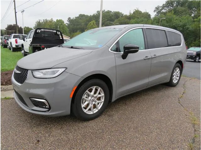 2025 CHRYSLER Pacifica