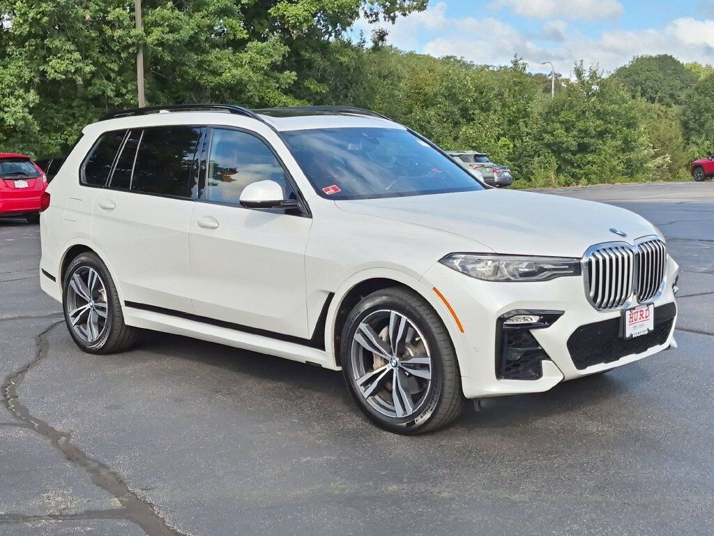 2022 BMW X7