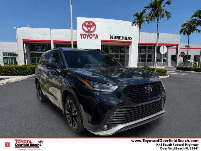 2023 TOYOTA Highlander