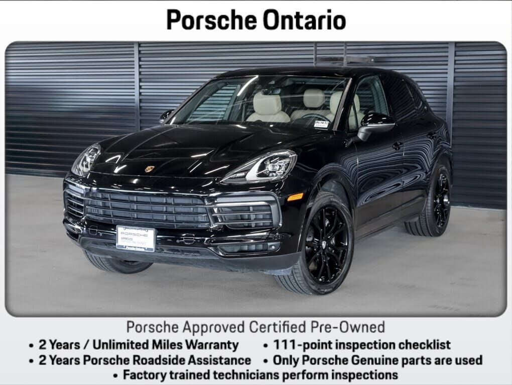 2022 PORSCHE Cayenne