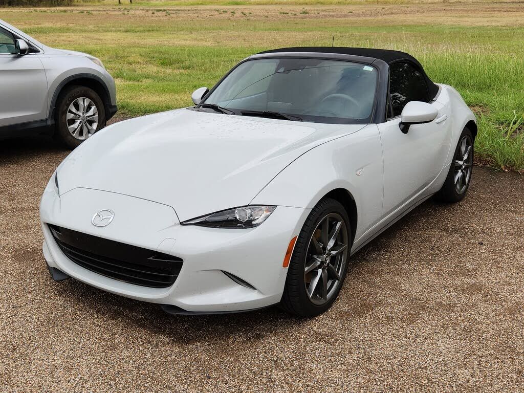 2016 MAZDA MX-5