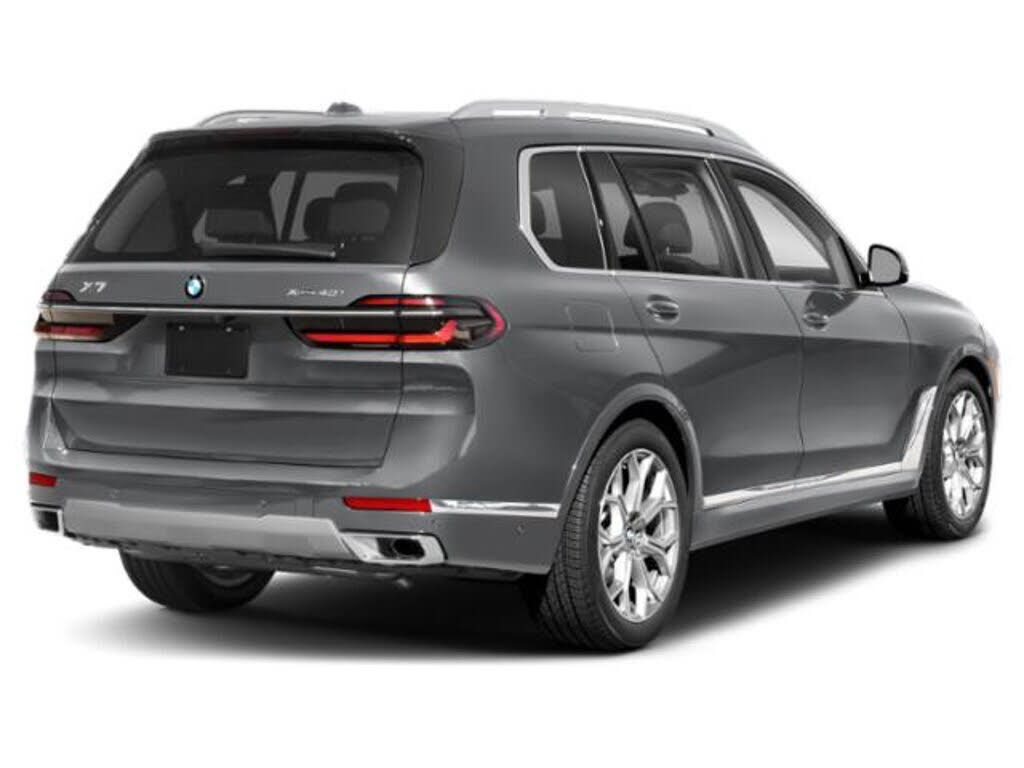 2023 BMW X7