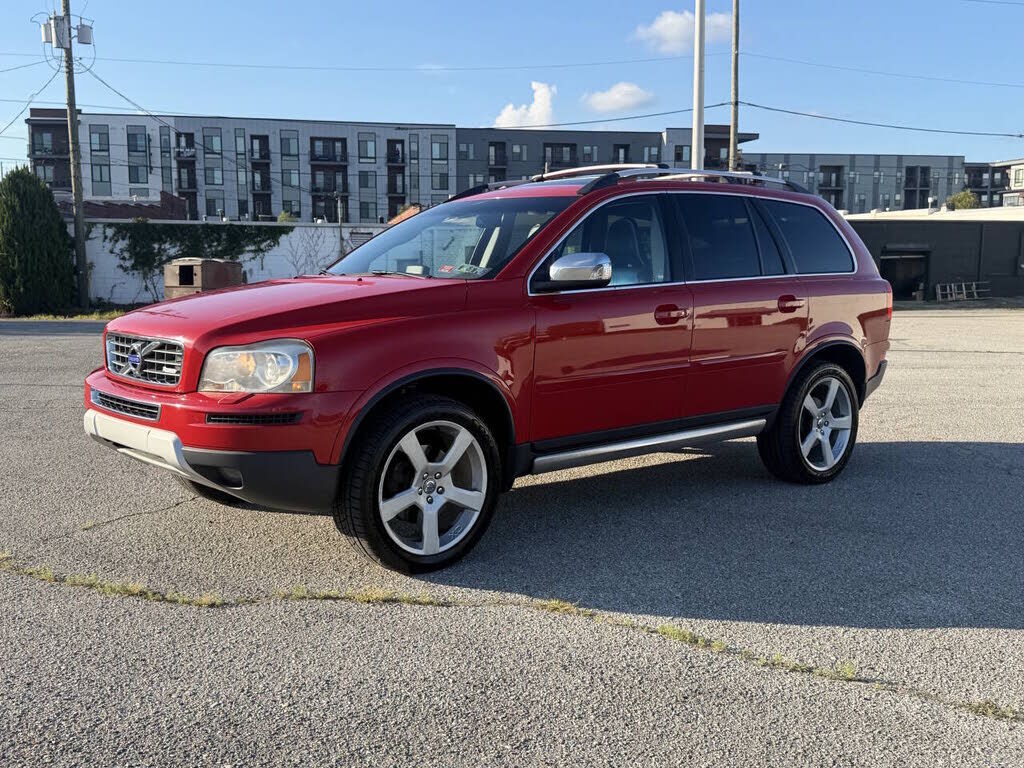 2011 VOLVO XC90