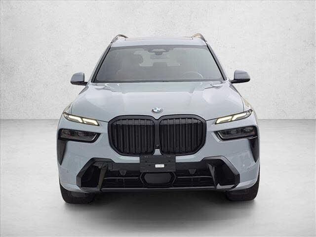 2024 BMW X7