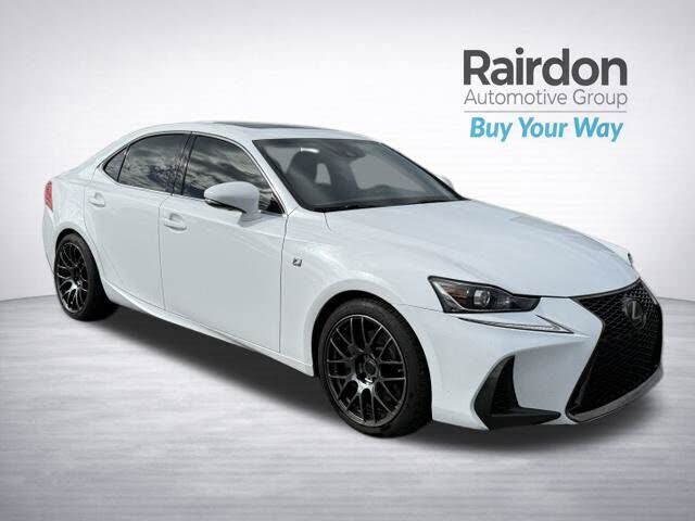 2017 LEXUS IS
