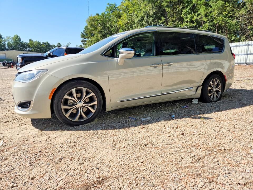 2019 CHRYSLER Pacifica