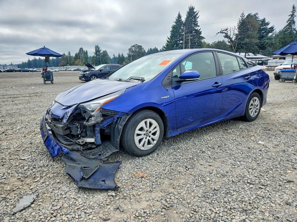 2016 TOYOTA PRIUS