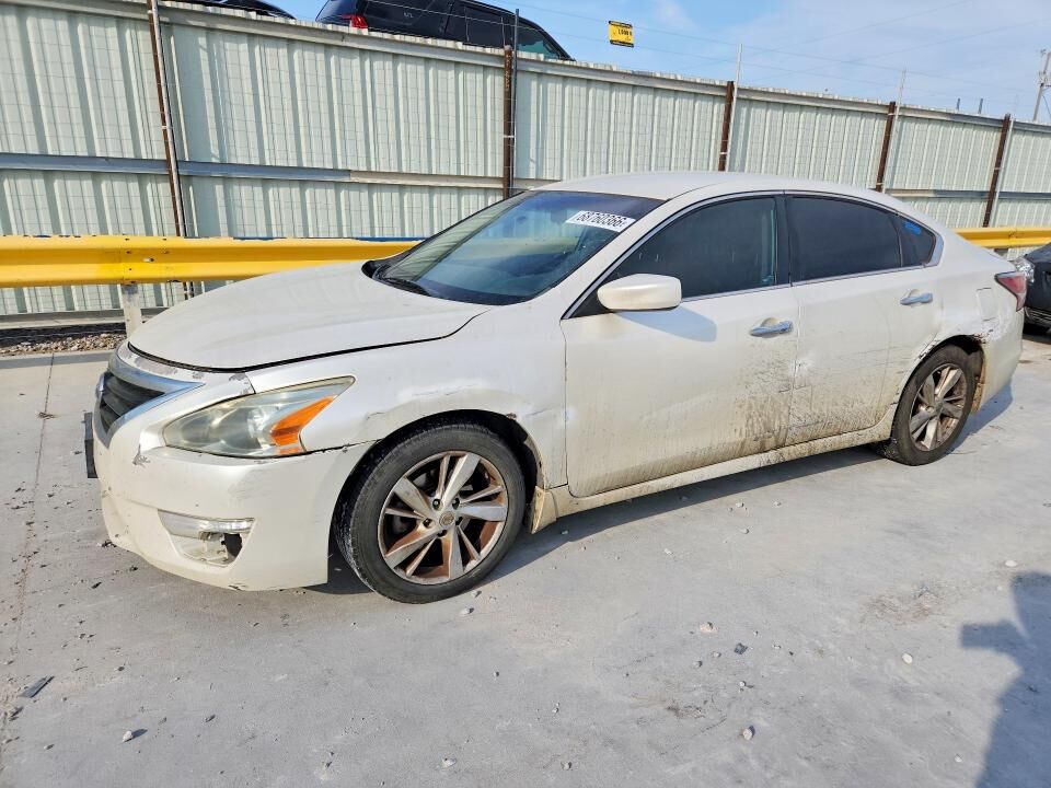 2015 NISSAN Altima