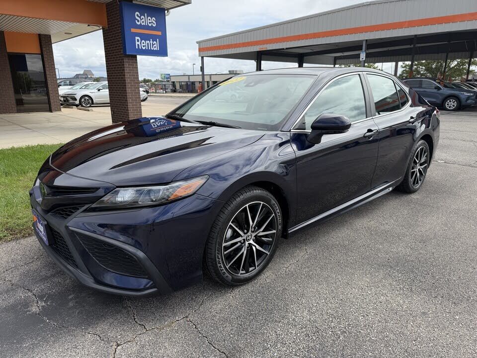 2022 TOYOTA Camry