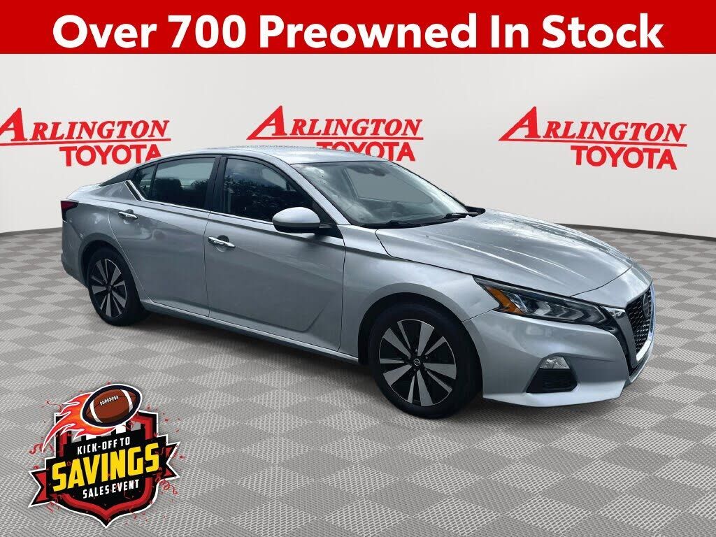 2022 NISSAN Altima
