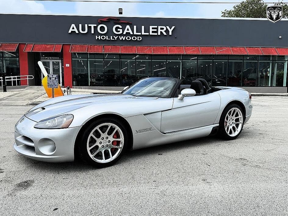 2005 DODGE Viper