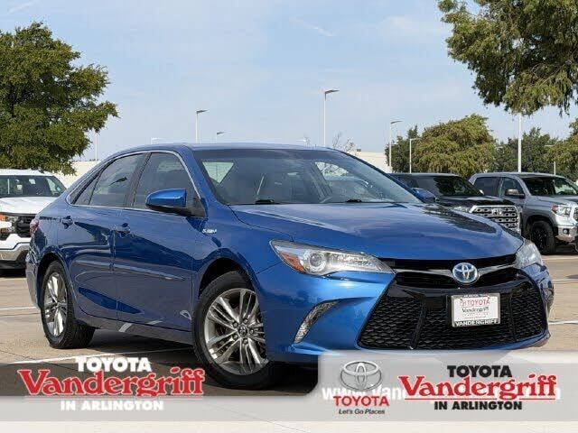 2017 TOYOTA Camry