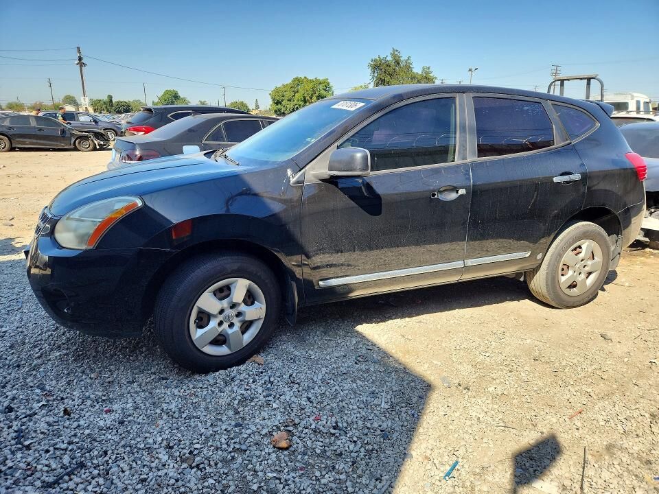 2013 NISSAN Rogue