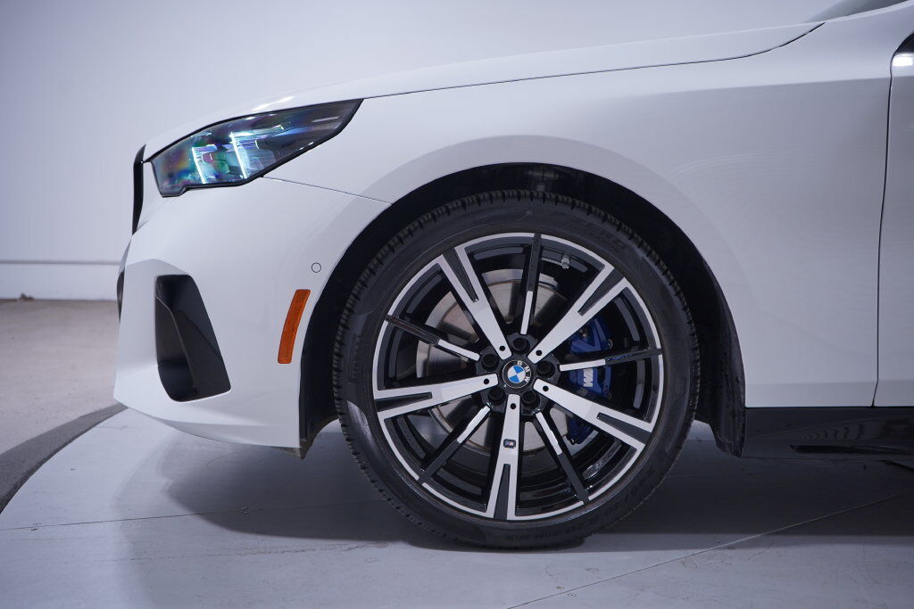 2026 BMW 530i